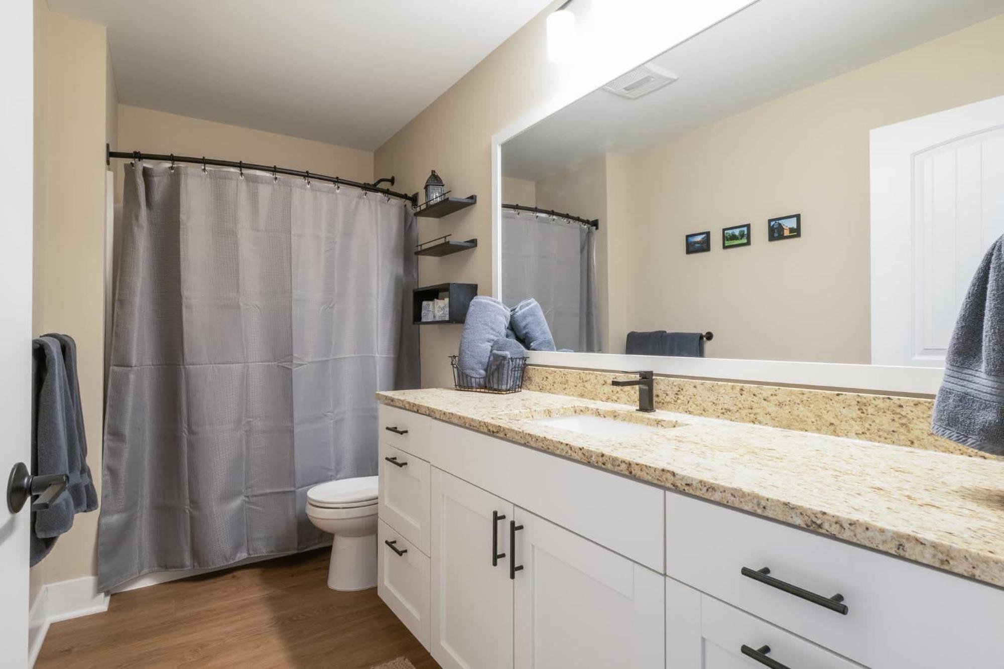 A Pet Friendly Cozy Condo In Traverse City Ngoại thất bức ảnh