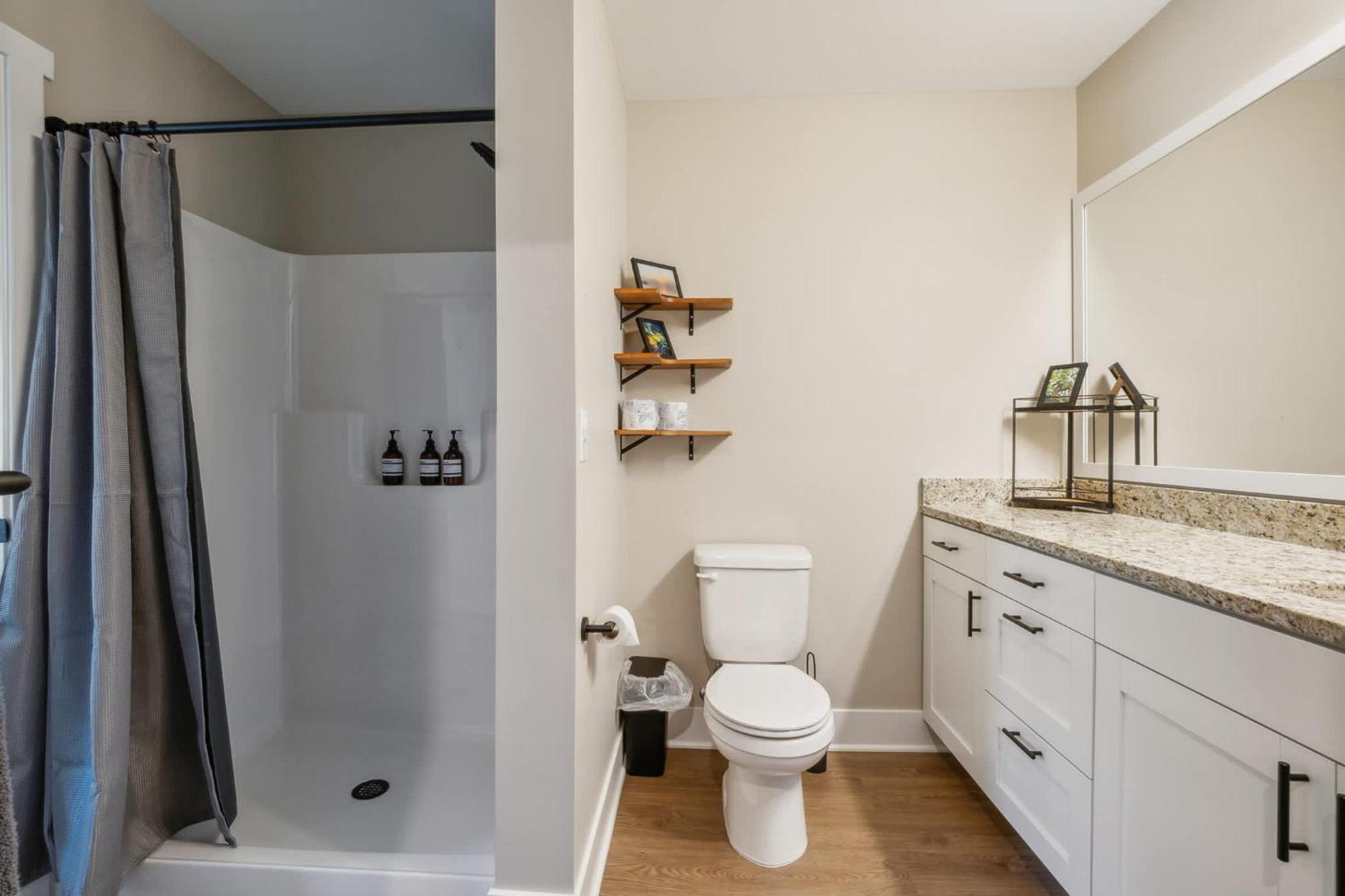 A Pet Friendly Cozy Condo In Traverse City Ngoại thất bức ảnh