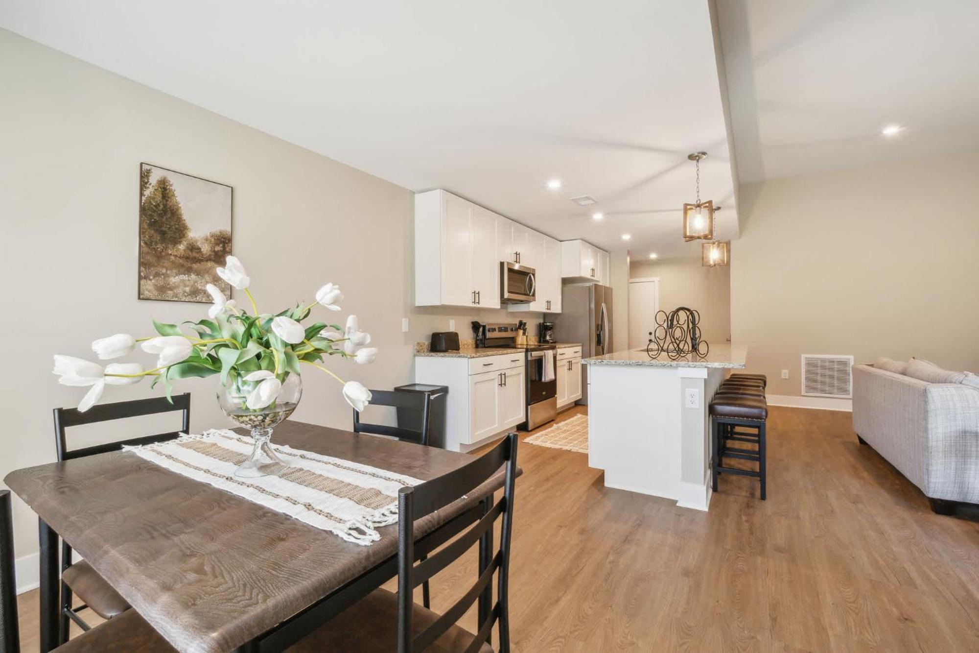 A Pet Friendly Cozy Condo In Traverse City Ngoại thất bức ảnh